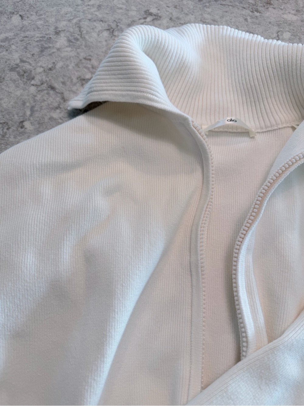 ALO Yoga Scholar knit cropped full zip Jacket - Picture 5 of 5